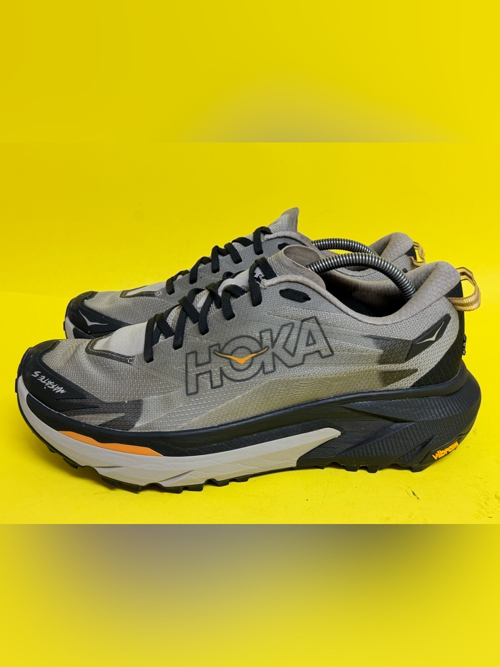 Hoka One One Mafate 5 Mens SZ 11.5D Gray Black Athletic Running Shoes WORN ONCE